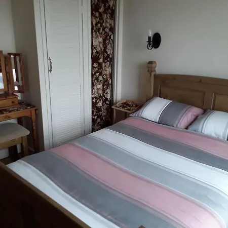 Sharlands Farm Bed And Breakfast Bude Esterno foto